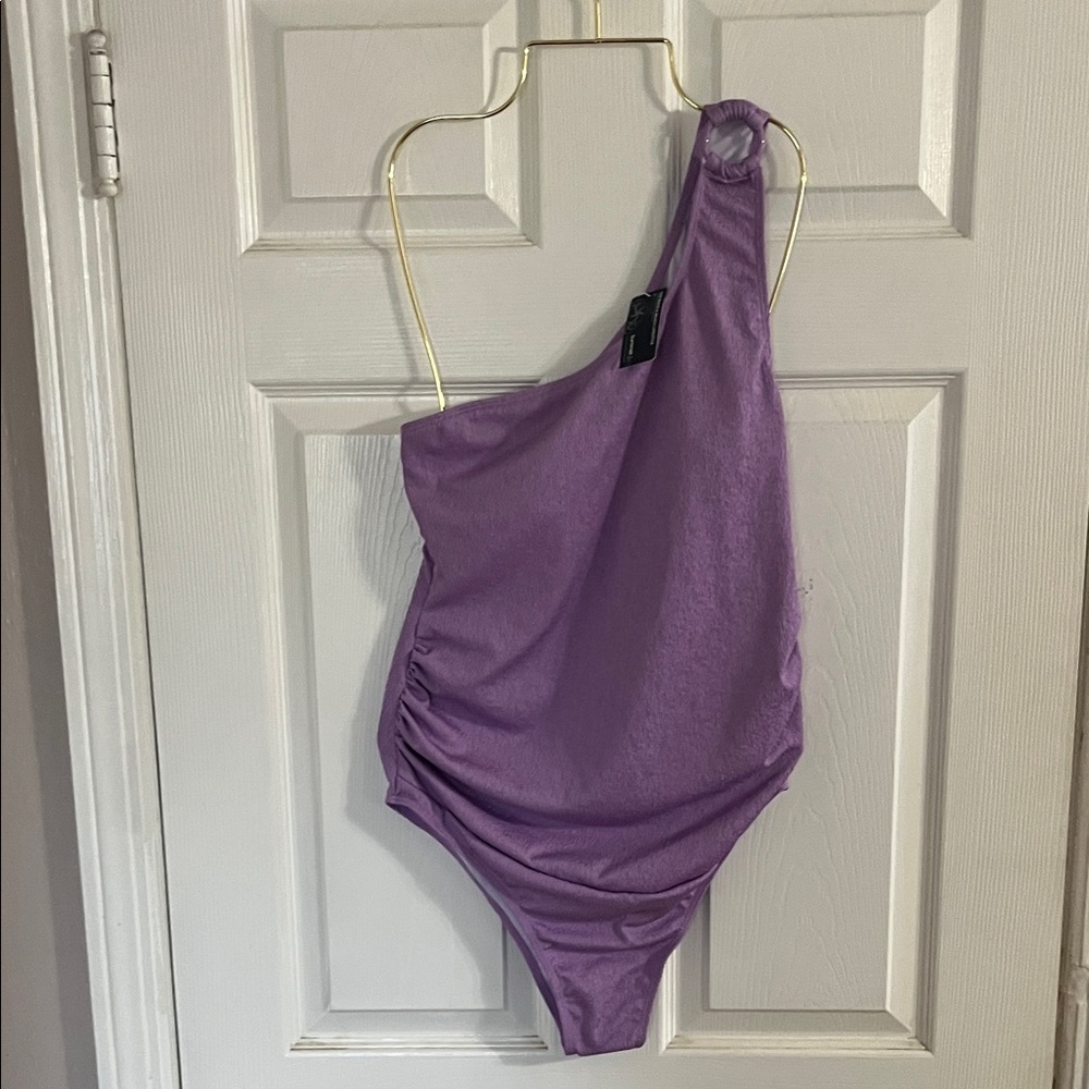 One-Shoulder Maternity Swimsuit in Purple - Picture 2 of 8